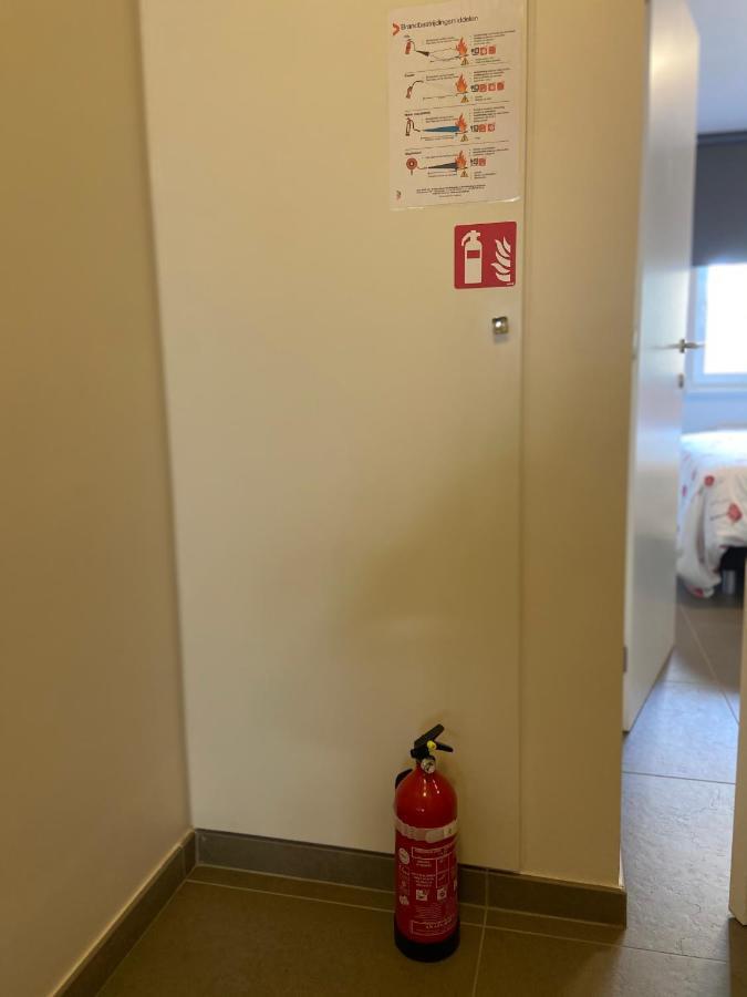 Moderne Appartement Aan Zee Ostende Kültér fotó